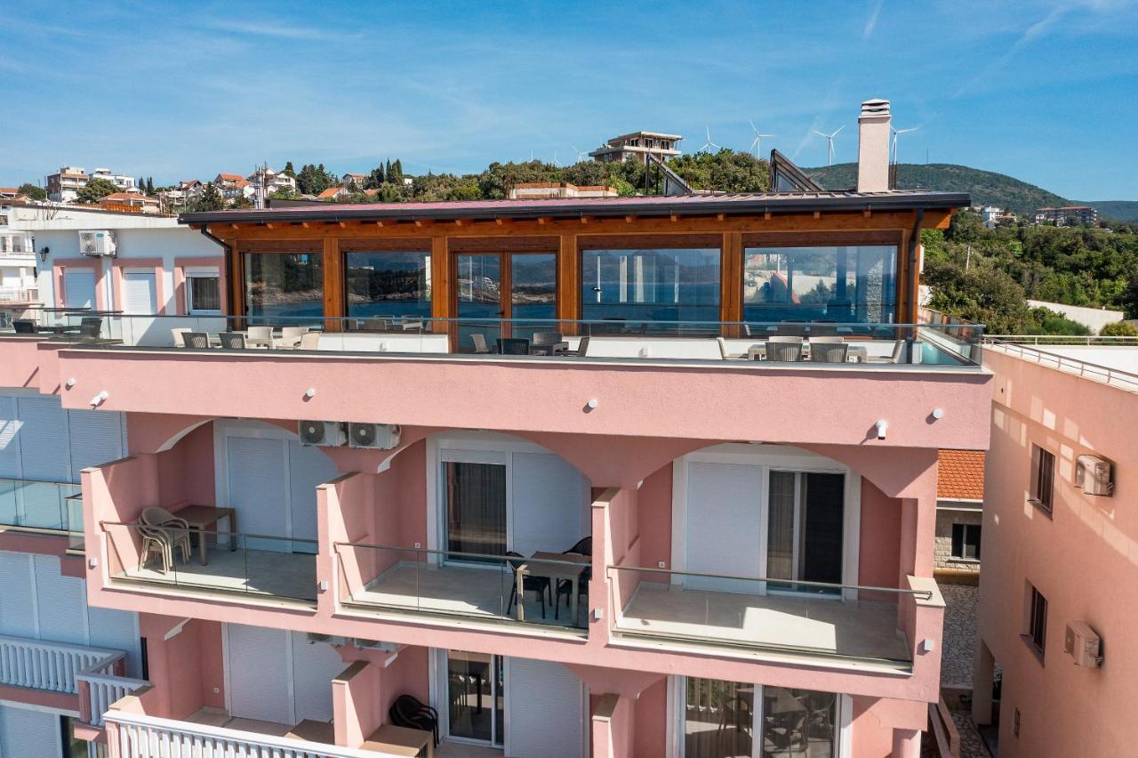 Dreamsea Apartment 尤塔哈 外观 照片