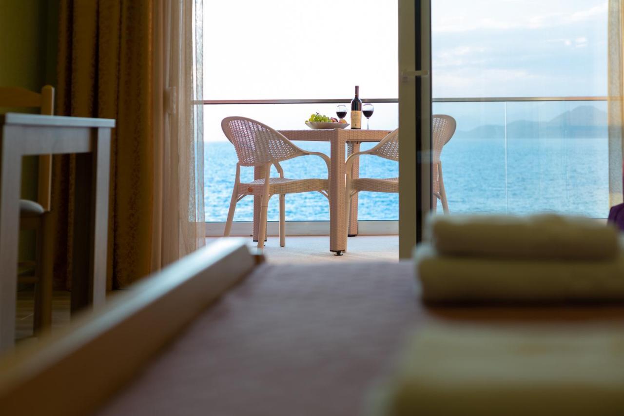 Dreamsea Apartment 尤塔哈 外观 照片
